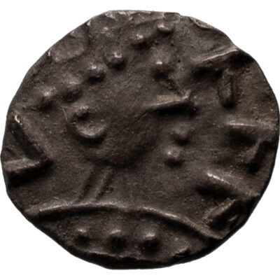 Sceatta Friesland "continentaal runentype" (secundaire fase) z.j. (6e-8e eeuw)